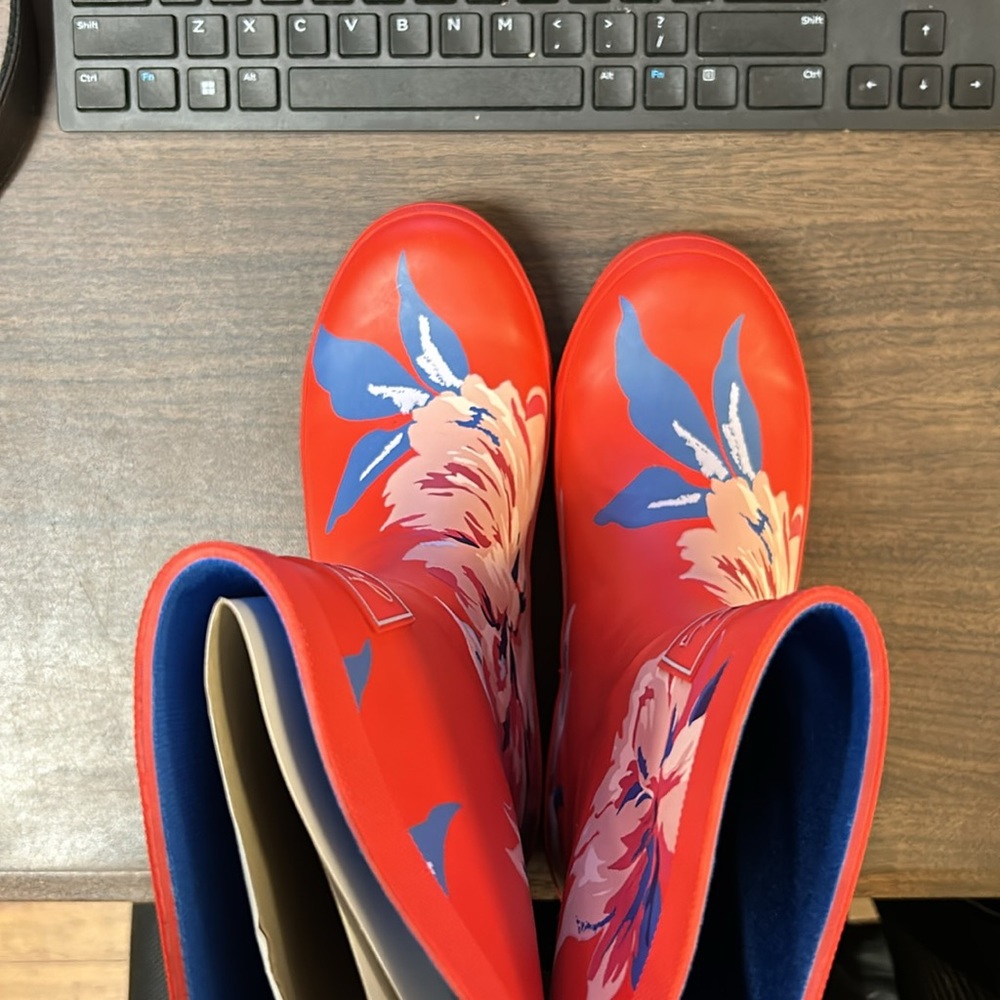 Joules Women's Molly Welly Rain Boot - Picture 3 of 5